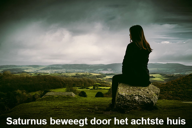 08 Saturnus beweegt door het achtste huis